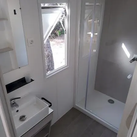 Joli 2 Sur Lumio, Vue A Couper Le Souffle. 루미오